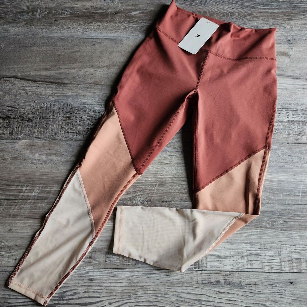 (M) BNWT Fabletics Zone High-Waisted 7/8 Leggings